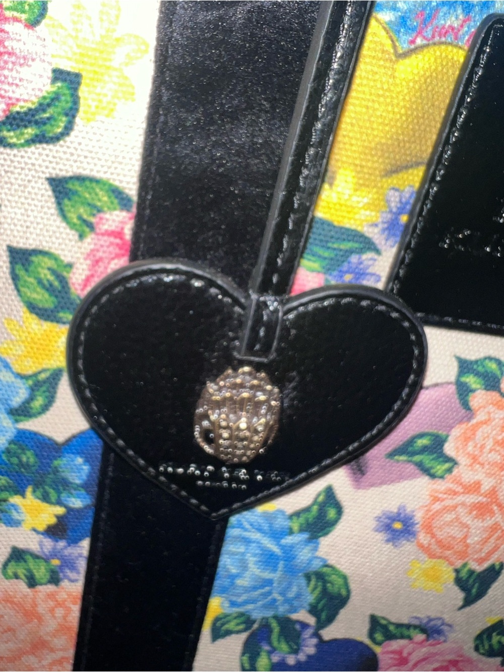 Kurt Geiger Floral Love Tote Bag with Heart Charm - Multi NWT - Picture 3 of 7
